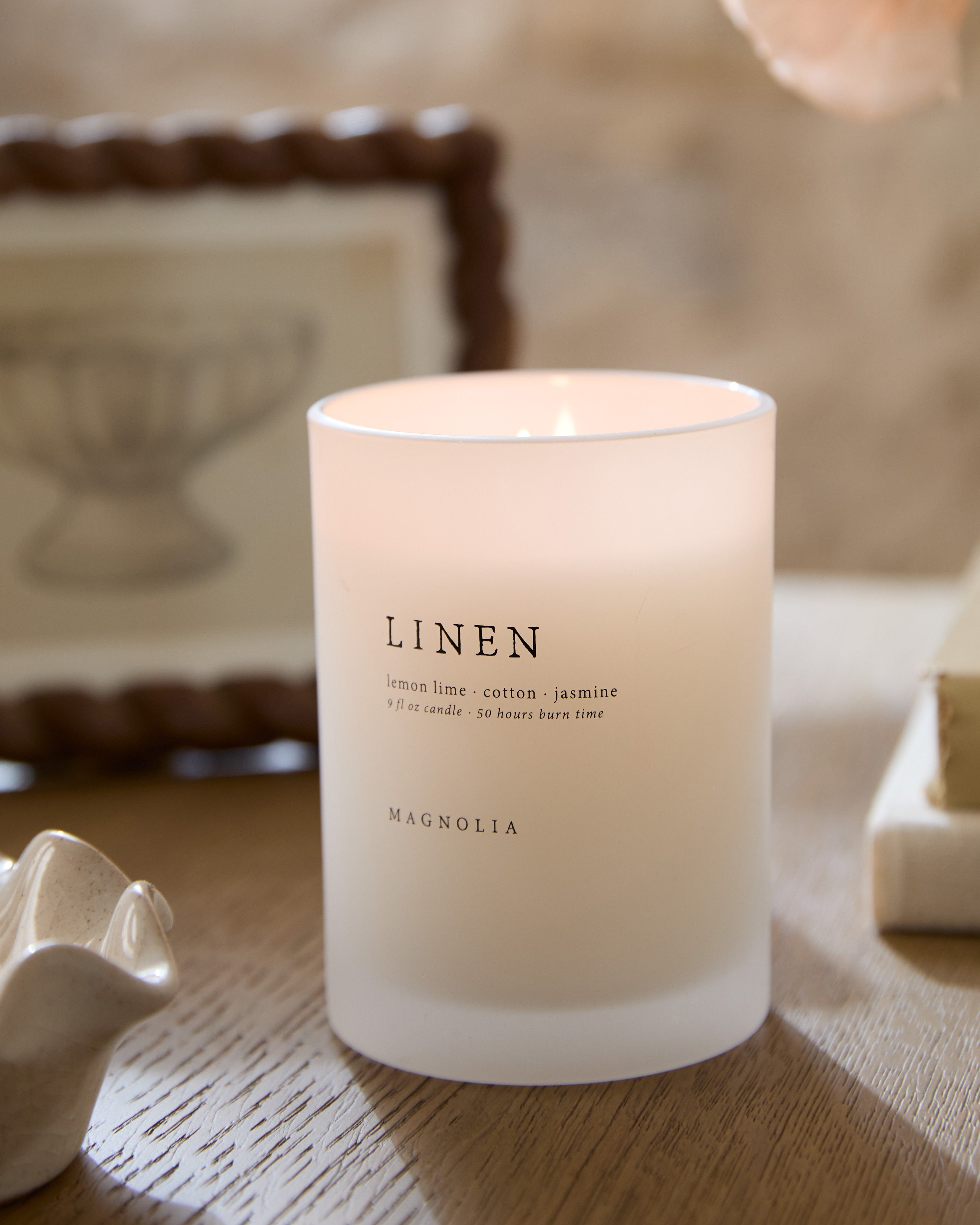Magnolia Linen Candle