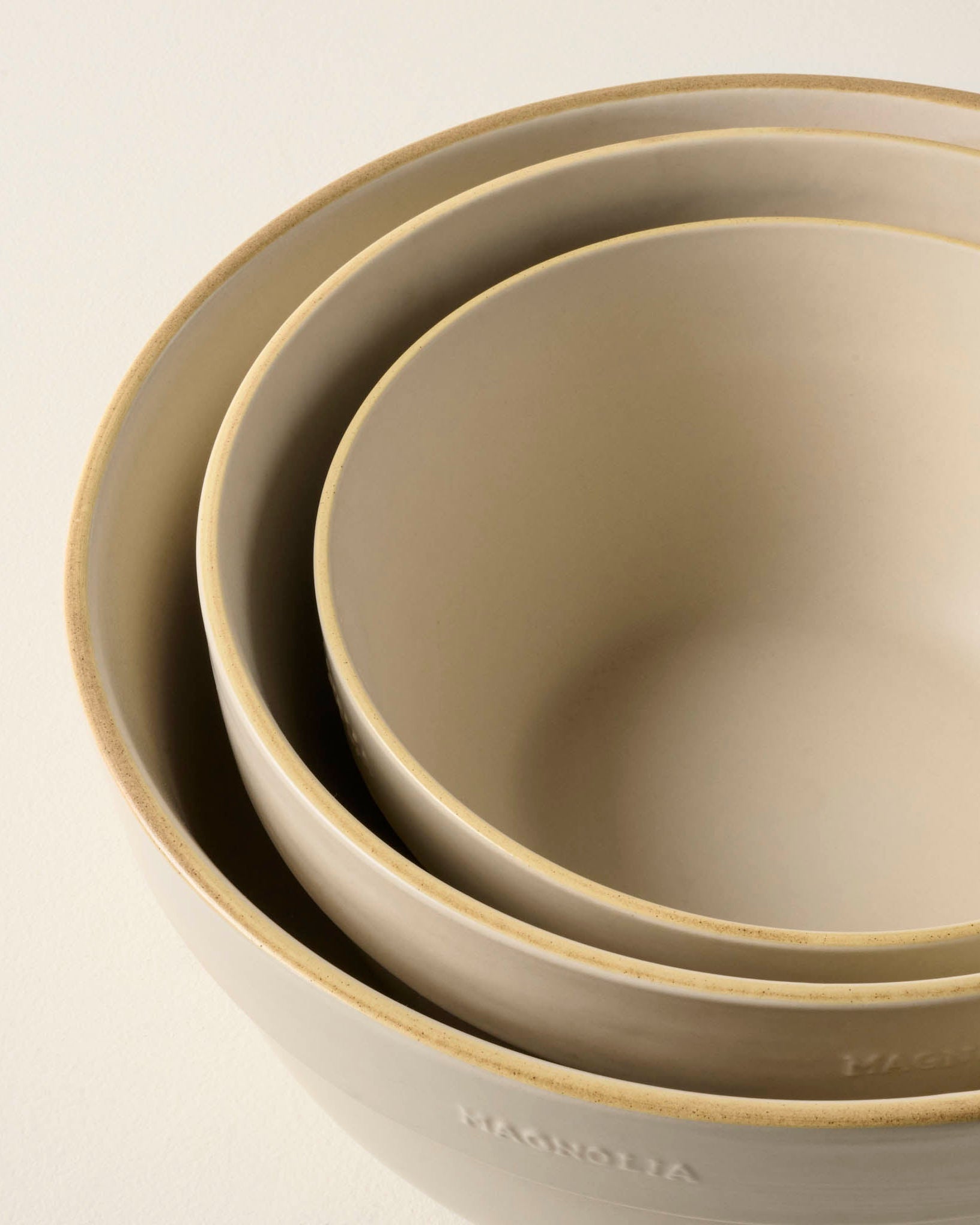 Set of Vintage-Inspired Mixing Bowls