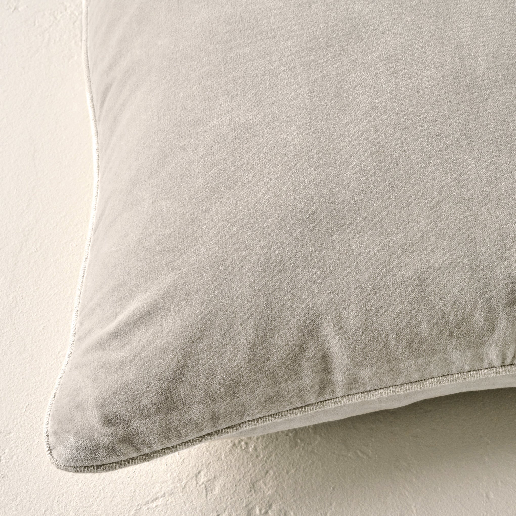 Heirloom Velvet Lumbar Pillow