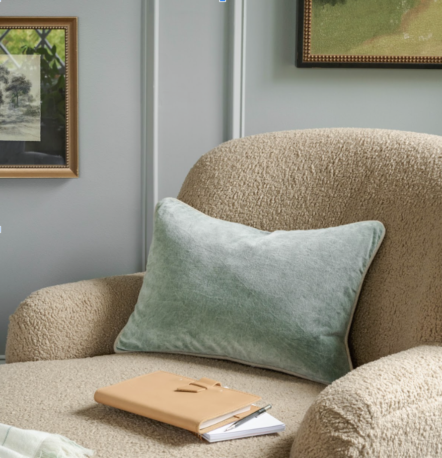 Heirloom Velvet Lumbar Pillow